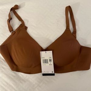nike sports bra, large